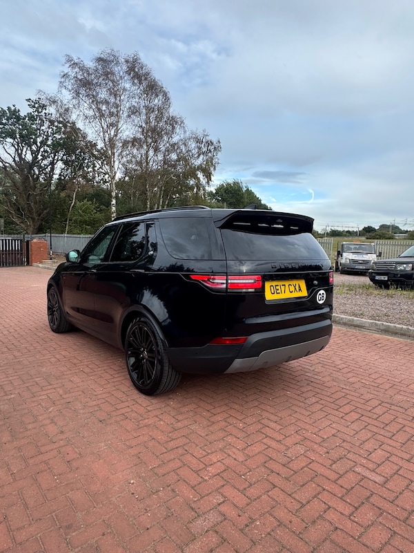Used Land Rover Discovery 2017 for sale - 75702822: Photo 6