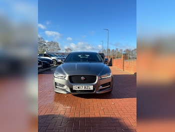 2017 (17) - 2.0d [180] R-Sport 4dr Auto