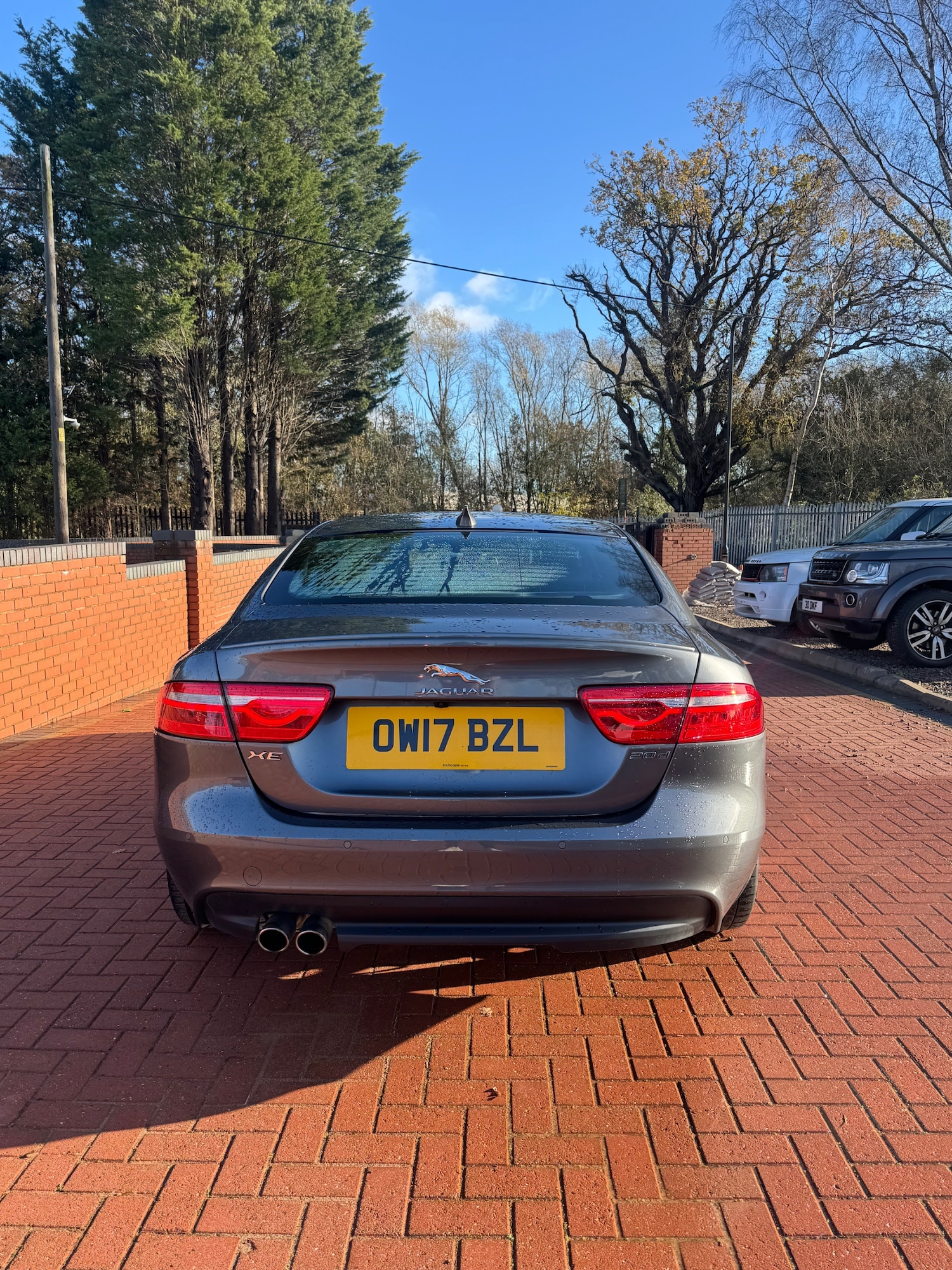 Used Jaguar XE 2017 for sale - 76669224: Photo 6