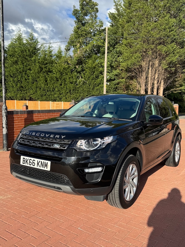 Used Land Rover Discovery Sport 2016 for sale - 75738741: Photo 2