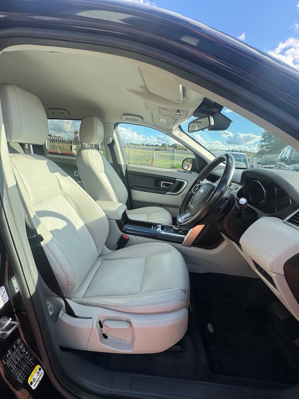 Used Land Rover Discovery Sport 2016 for sale - 75738741: Photo 7