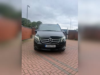 Used Mercedes-Benz V-Class 2016 for sale - 79828262: Photo
