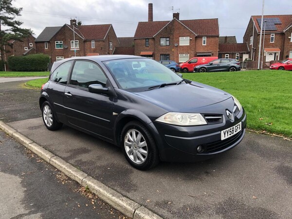 Used Renault Megane 2009 for sale - 75723363: Photo 1
