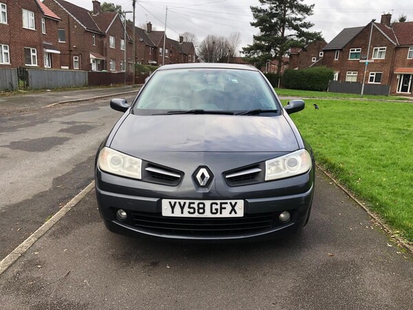 Used Renault Megane 2009 for sale - 75723363: Photo 3