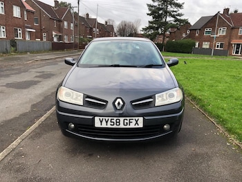Used Renault Megane 2009 for sale - 75723363: Photo