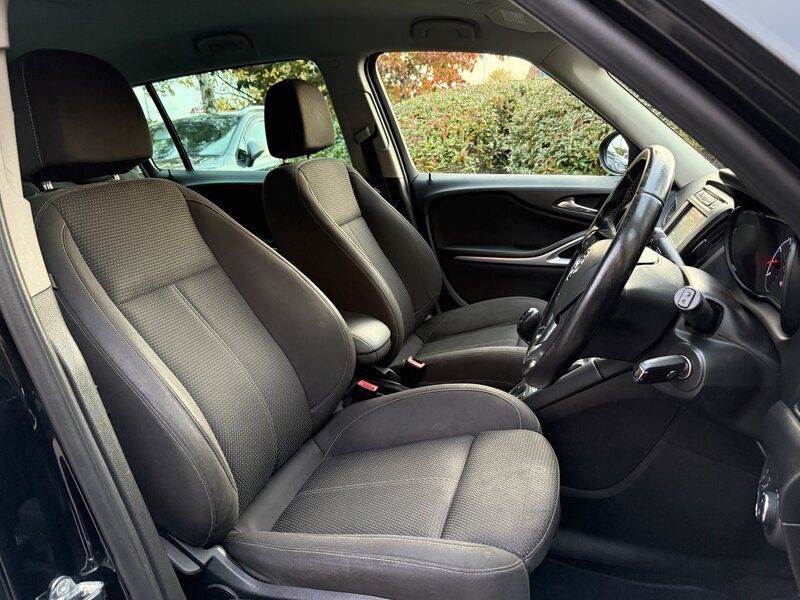 Used Vauxhall Zafira 2018 for sale - 76394957: Photo 20