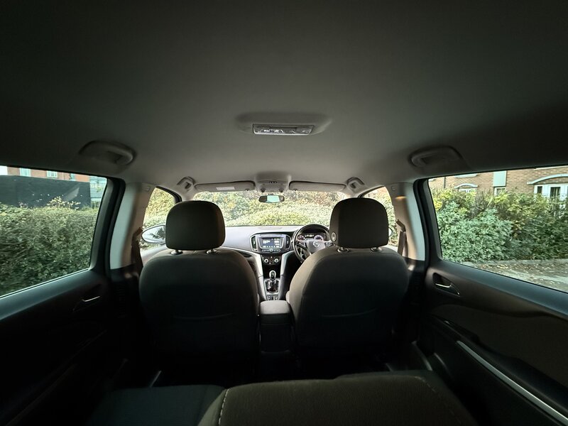Used Vauxhall Zafira 2018 for sale - 76394957: Photo 36