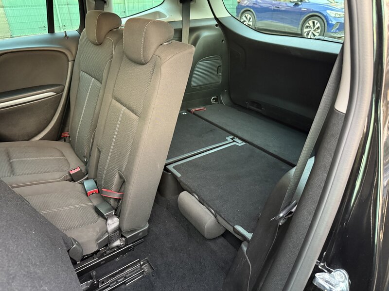 Used Vauxhall Zafira 2018 for sale - 76394957: Photo 40