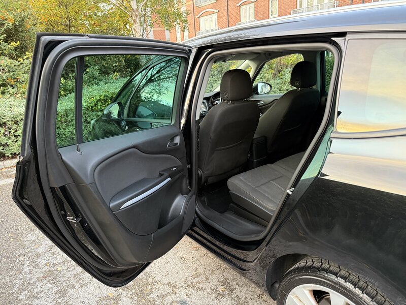 Used Vauxhall Zafira 2018 for sale - 76394957: Photo 45