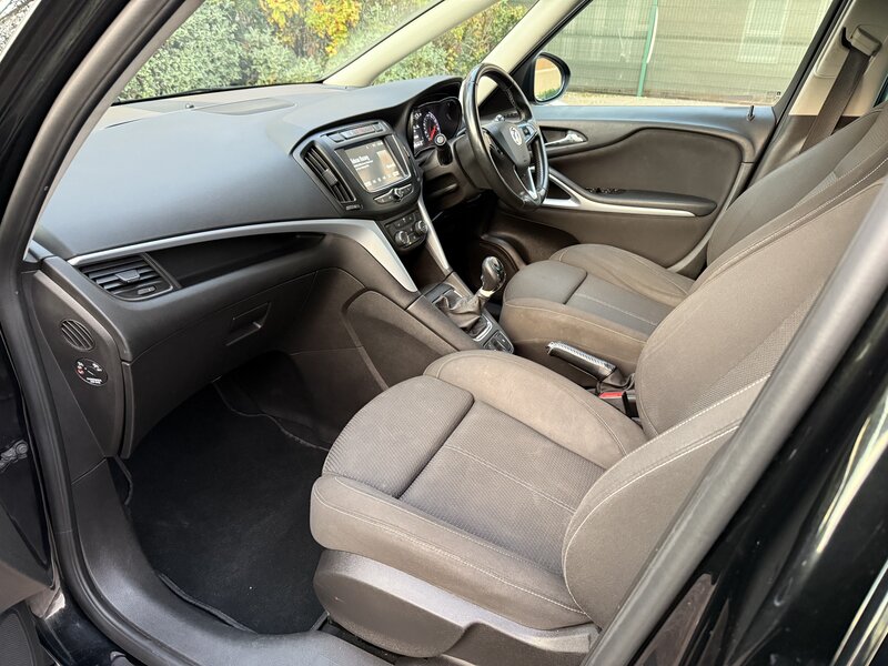 Used Vauxhall Zafira 2018 for sale - 76394957: Photo 53