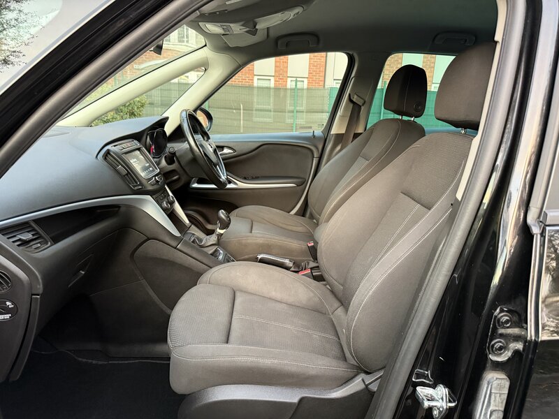 Used Vauxhall Zafira 2018 for sale - 76394957: Photo 54