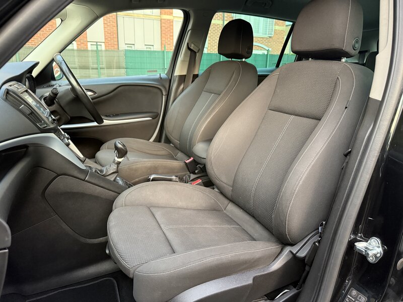 Used Vauxhall Zafira 2018 for sale - 76394957: Photo 55