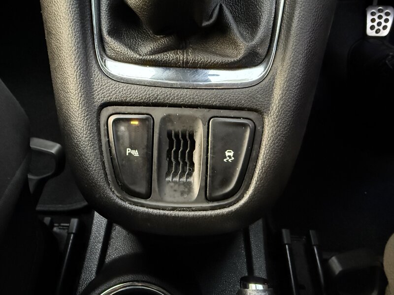 Used Vauxhall Zafira 2018 for sale - 76394957: Photo 64