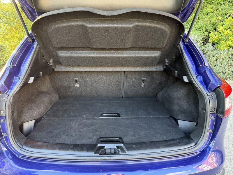 Used Nissan Qashqai 2014 for sale - 76539804: Photo 11