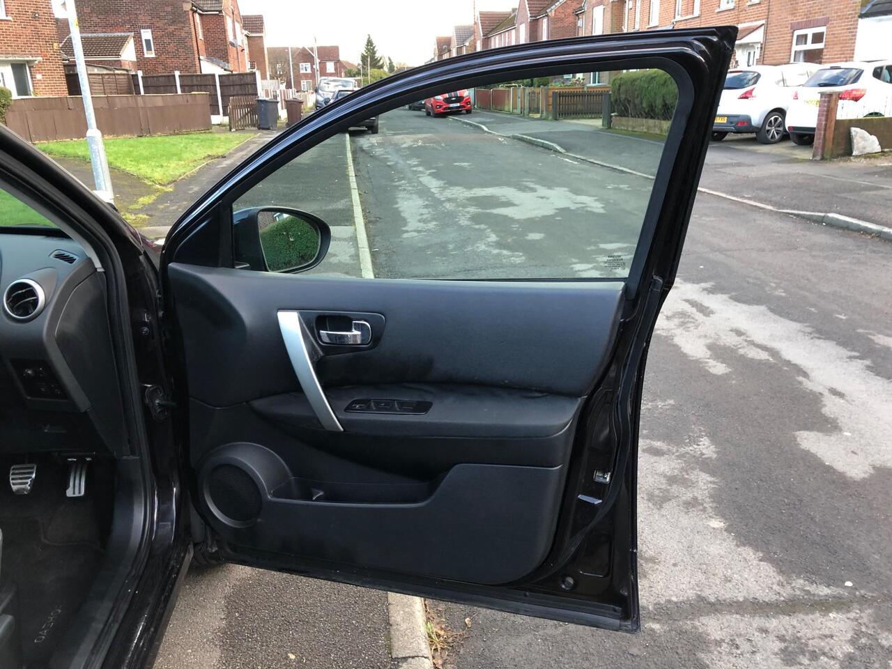 Used Nissan Qashqai 2009 for sale - 76297276: Photo 24