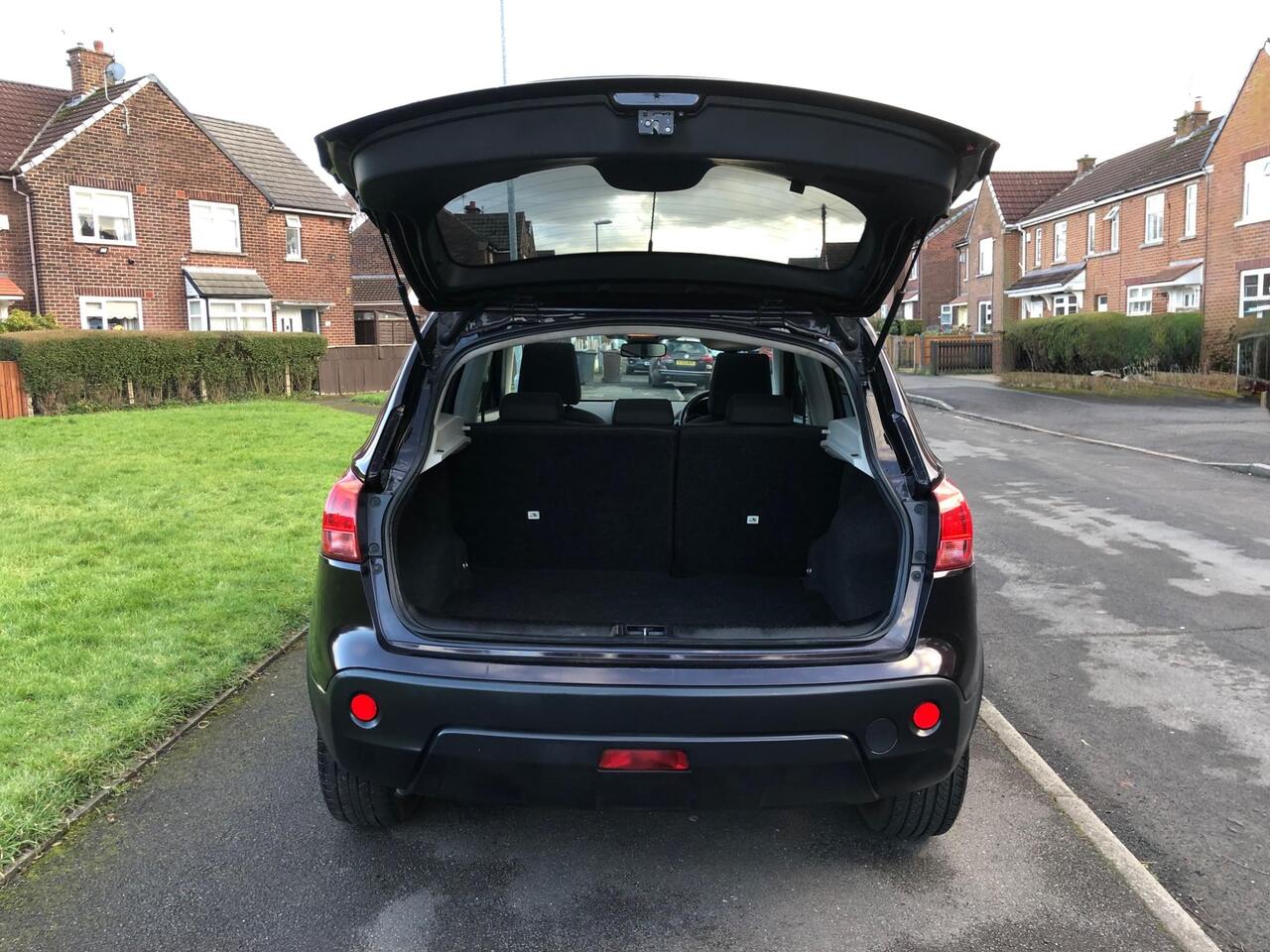 Used Nissan Qashqai 2009 for sale - 76297276: Photo 39