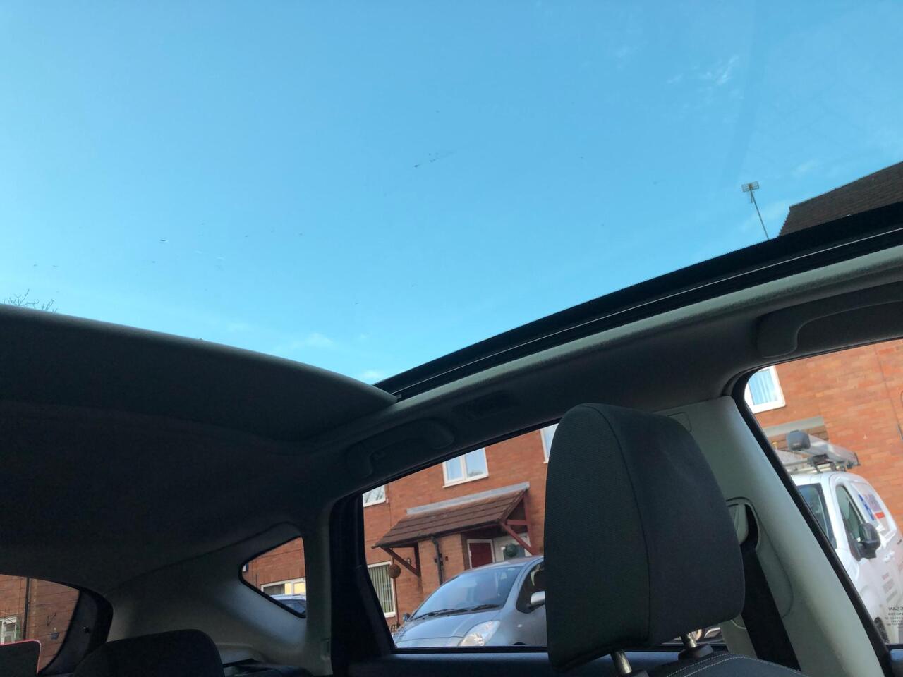 Used Nissan Qashqai 2009 for sale - 76297276: Photo 42