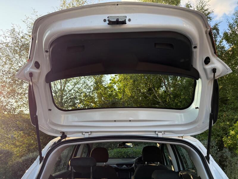 Used Vauxhall Corsa 2015 for sale - 78150199: Photo 34