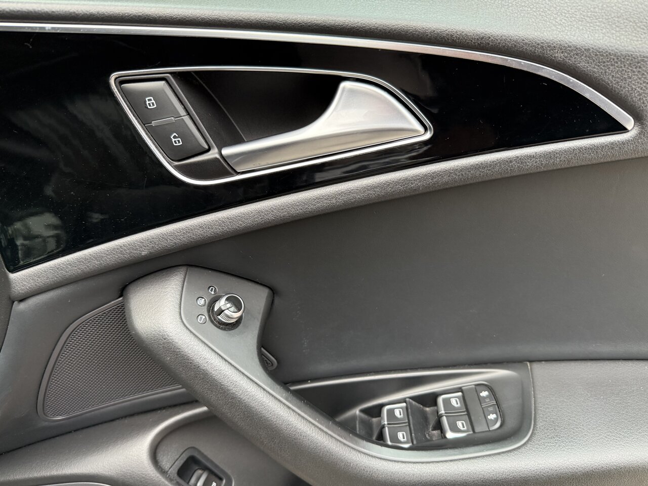 Used Audi A6 Saloon 2014 for sale - 75723355: Photo 24