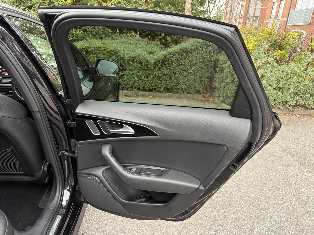 Used Audi A6 Saloon 2014 for sale - 75723355: Photo 31