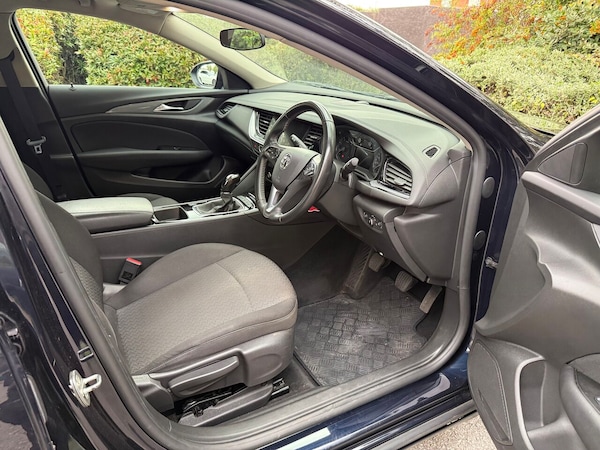 Used Vauxhall Insignia 2018 for sale - 75723348: Photo 11