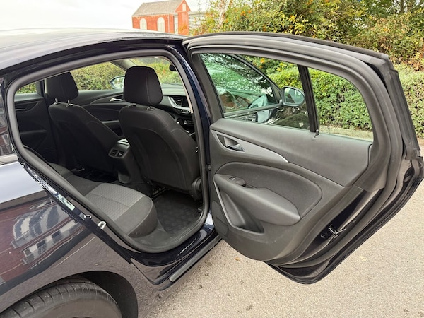 Used Vauxhall Insignia 2018 for sale - 75723348: Photo 20
