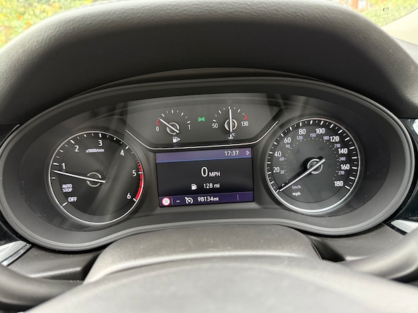 Used Vauxhall Insignia 2018 for sale - 75723348: Photo 49