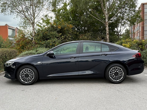 Used Vauxhall Insignia 2018 for sale - 75723348: Photo 9