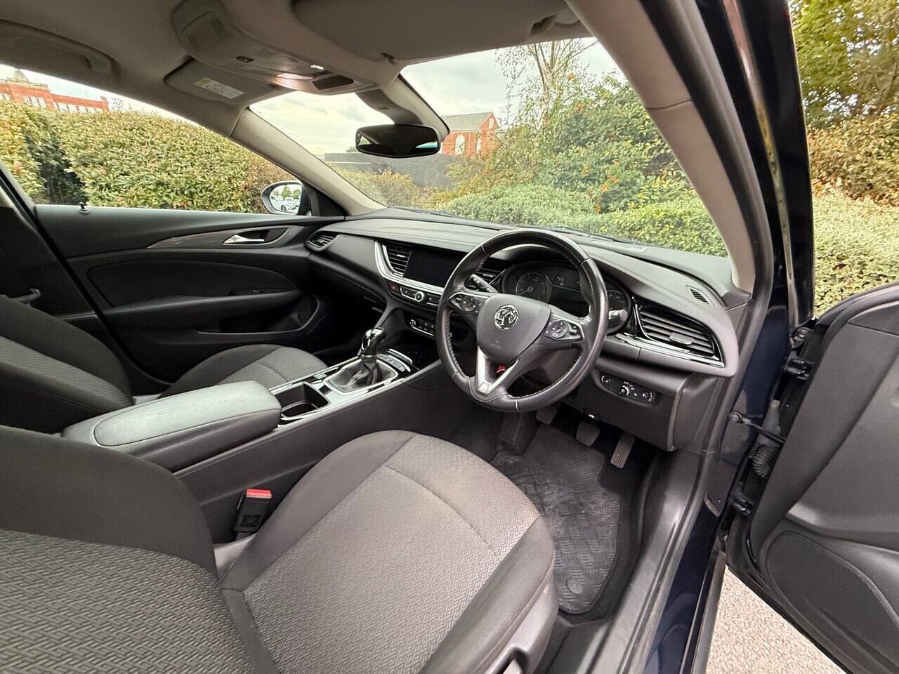 Used Vauxhall Insignia 2018 for sale - 78150194: Photo 11