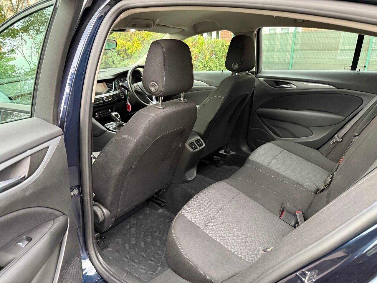 Used Vauxhall Insignia 2018 for sale - 78150194: Photo 30