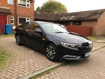 2018 (68) - 1.6 Turbo D [136] Design Nav 5dr