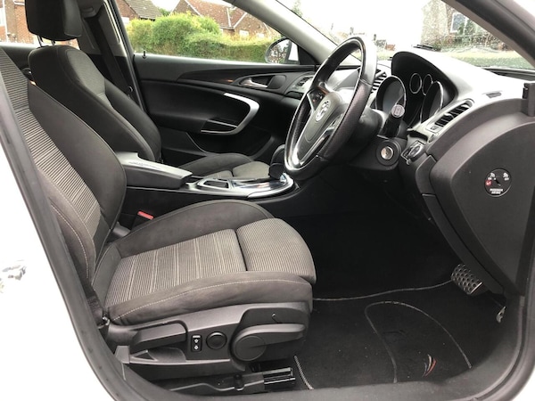 Used Vauxhall Insignia 2011 for sale - 75723345: Photo 14