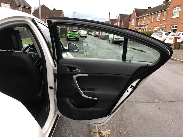 Used Vauxhall Insignia 2011 for sale - 75723345: Photo 23