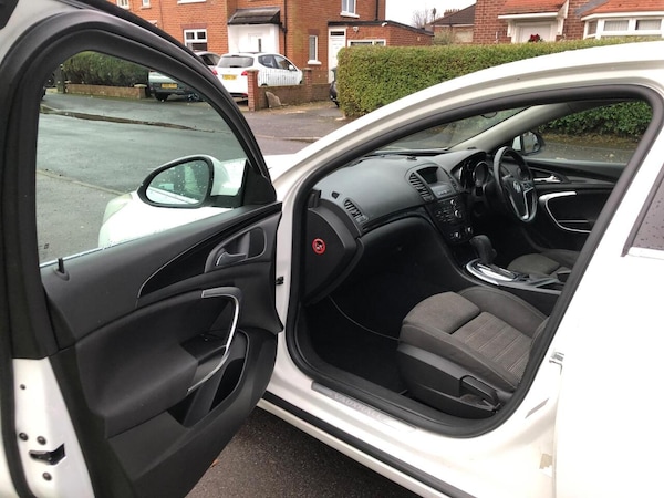 Used Vauxhall Insignia 2011 for sale - 75723345: Photo 30