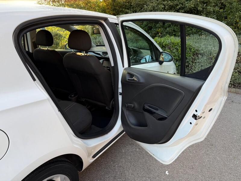 Used Vauxhall Corsa 2015 for sale - 76241531: Photo 34