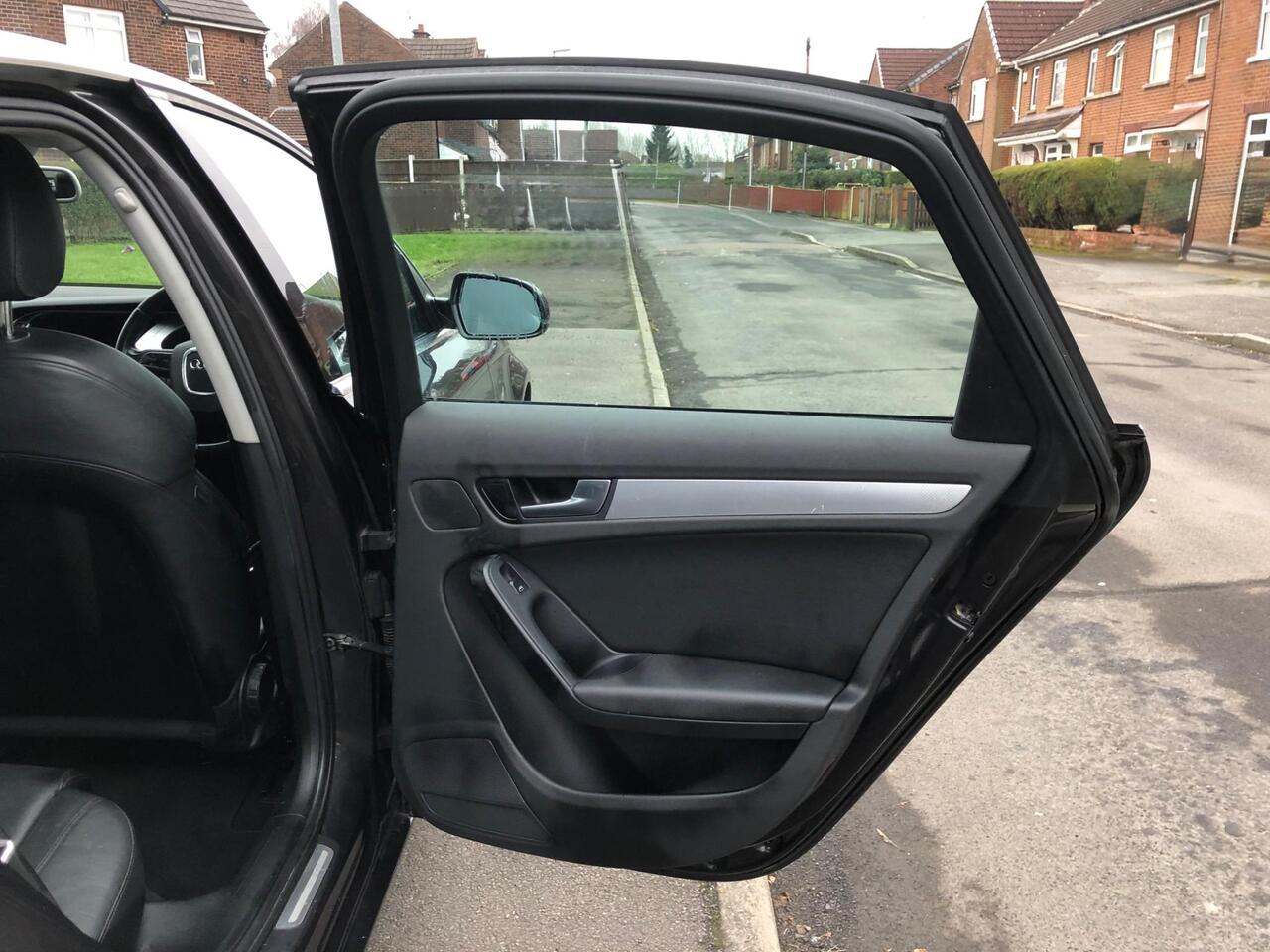 Used Audi A4 2012 for sale - 77161241: Photo 24