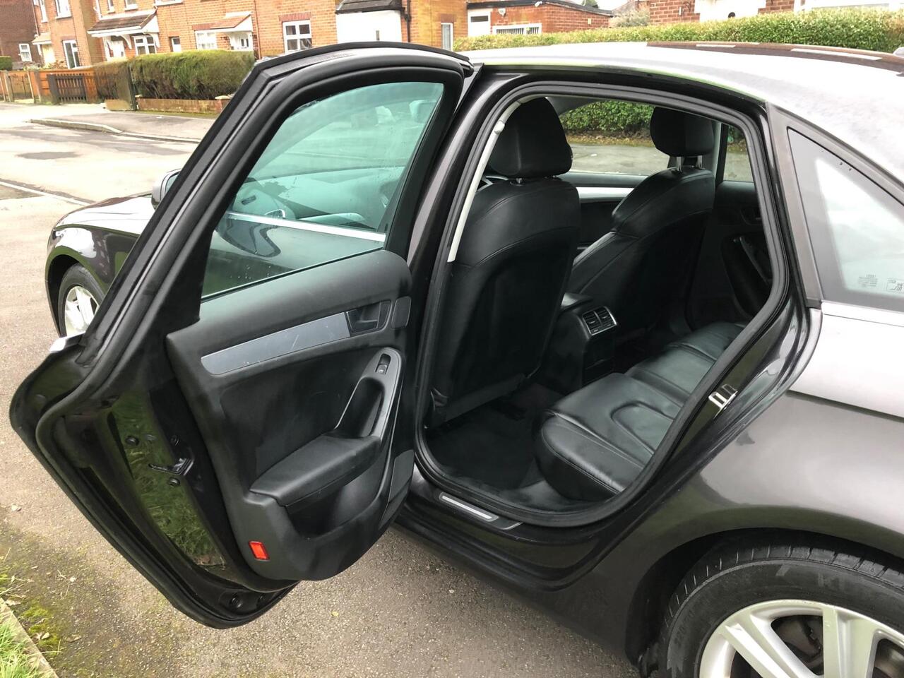 Used Audi A4 2012 for sale - 77161241: Photo 27