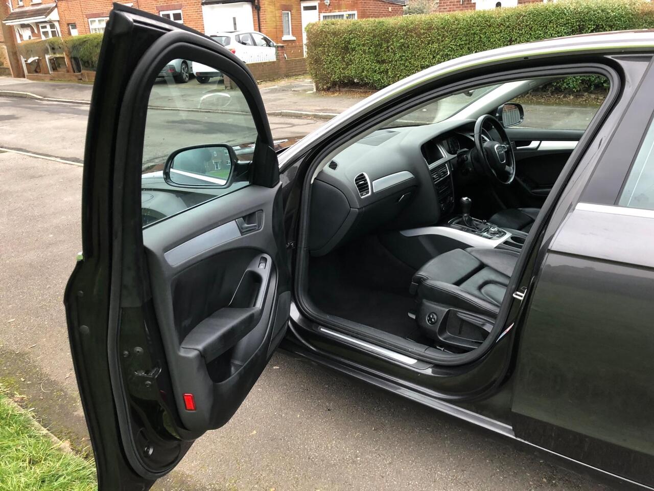 Used Audi A4 2012 for sale - 77161241: Photo 28