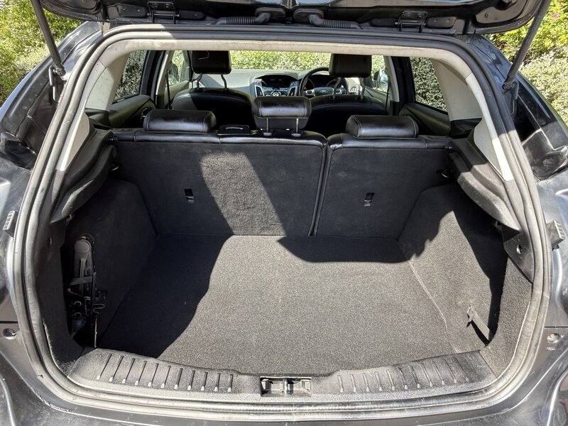 Used Ford Focus 2011 for sale - 76569341: Photo 21