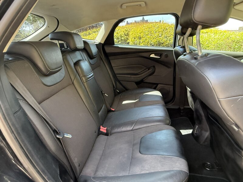 Used Ford Focus 2011 for sale - 76569341: Photo 26