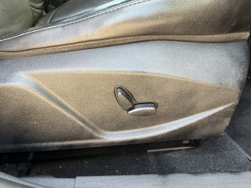 Used Ford Focus 2011 for sale - 76569341: Photo 32