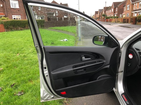 Used Kia Ceed 2012 for sale - 76172806: Photo 25