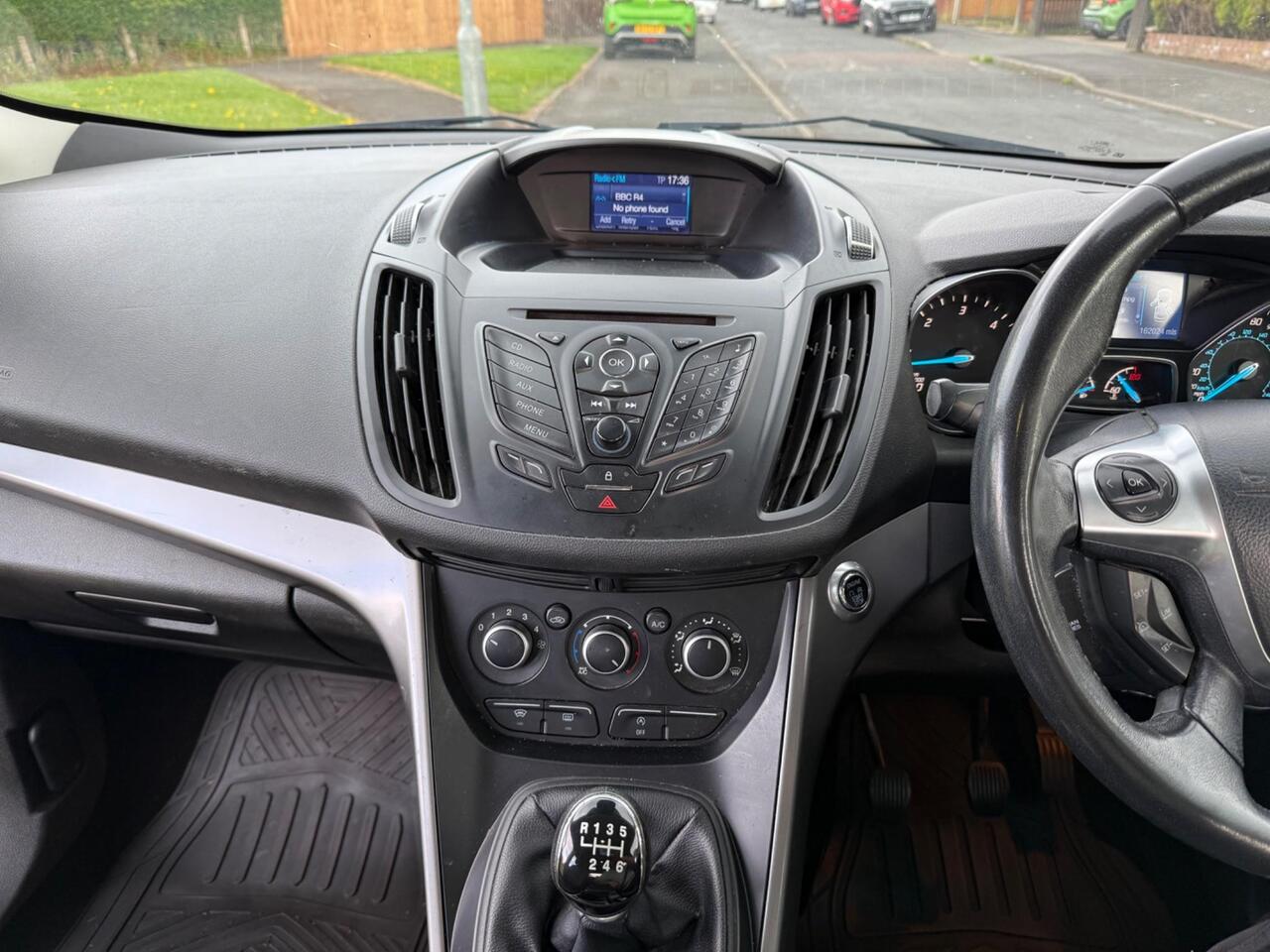 Used Ford Kuga 2015 for sale - 75723340: Photo 13