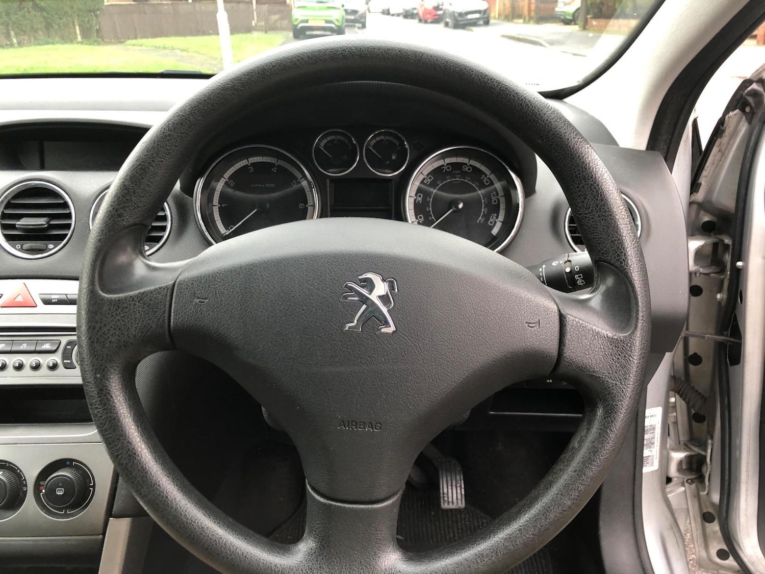 Vehicle 29