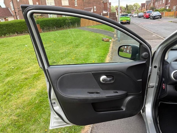 Used Nissan Note 2013 for sale - 75723334: Photo 34