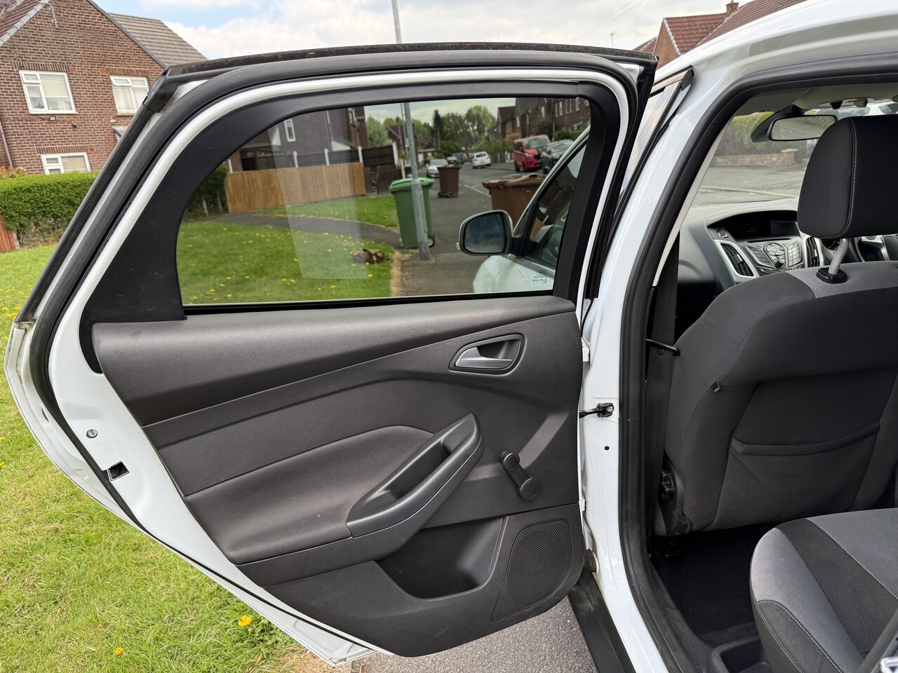 Used Ford Focus 2013 for sale - 76901624: Photo 23