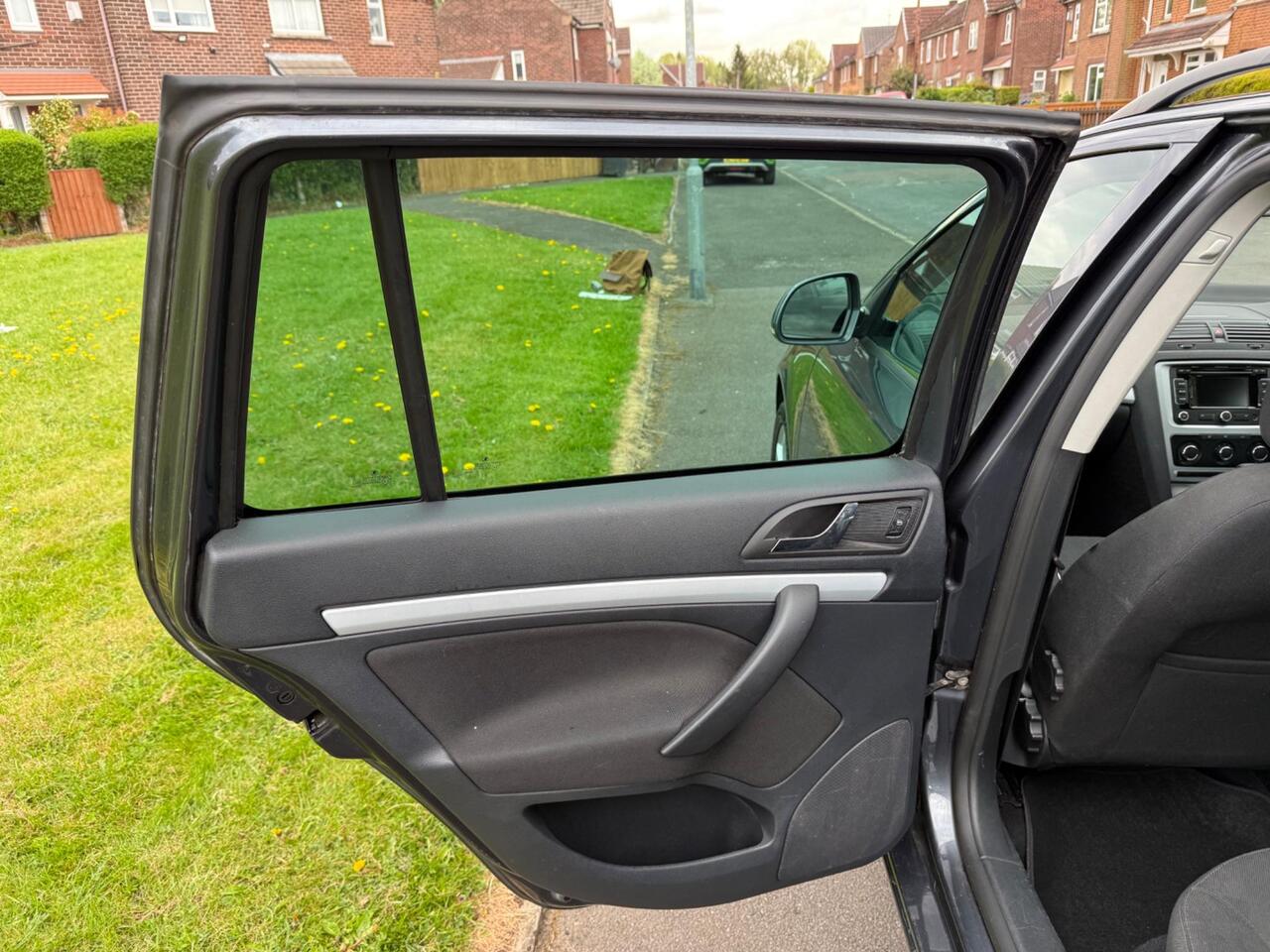 Vehicle 27