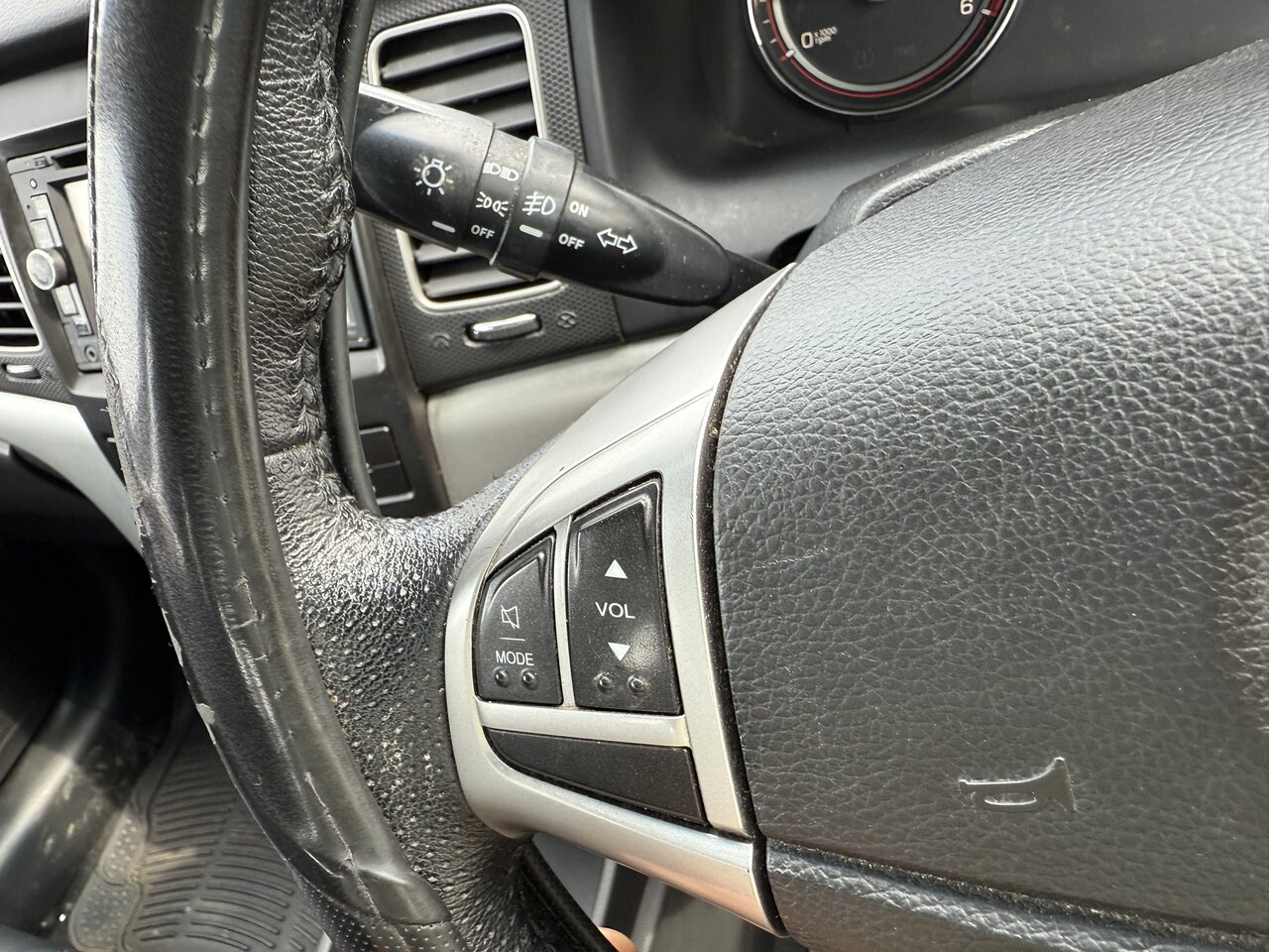 Used Ssangyong Korando 2012 for sale - 77302138: Photo 45