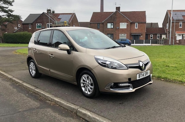 Used Renault Scenic 2014 for sale - 76154560: Photo 1