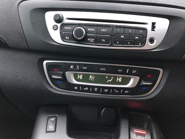 Used Renault Scenic 2014 for sale - 76154560: Photo 49